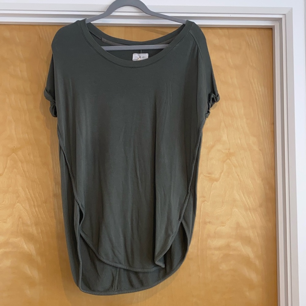 LOU & GREY GREEN SHORT SLEEVE